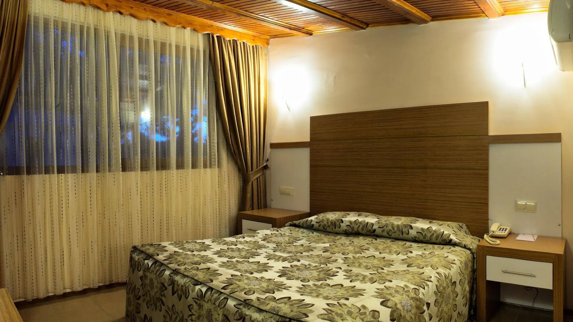 Omer Holiday Resort Kusadasi