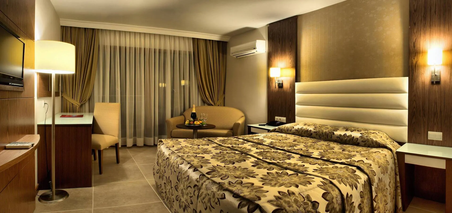 Omer Holiday Resort Kuşadası
