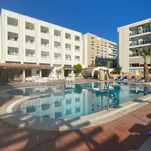 Hotel de apartamente Oya Family